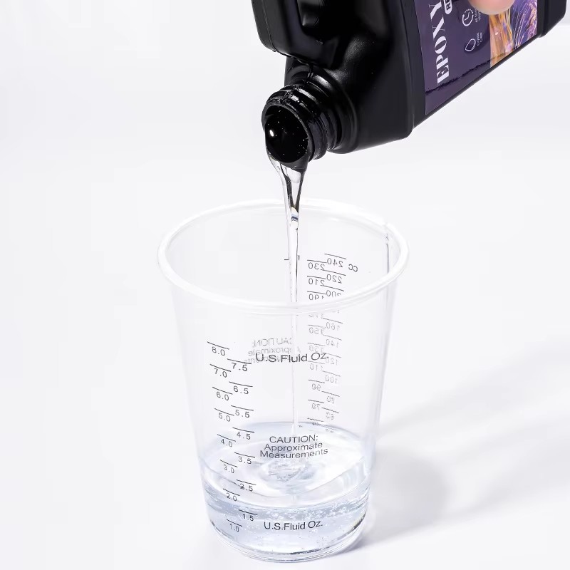 Kit in resina epossidica 1:1 E - Mixing Cup Silicone recensione e prezzo
